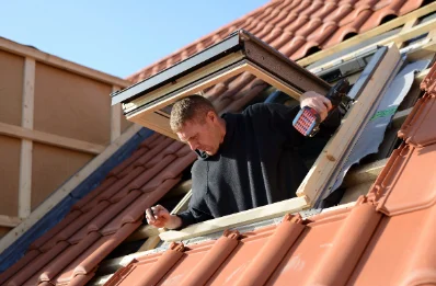 Pose de fenêtres de toit Velux à Écurcey